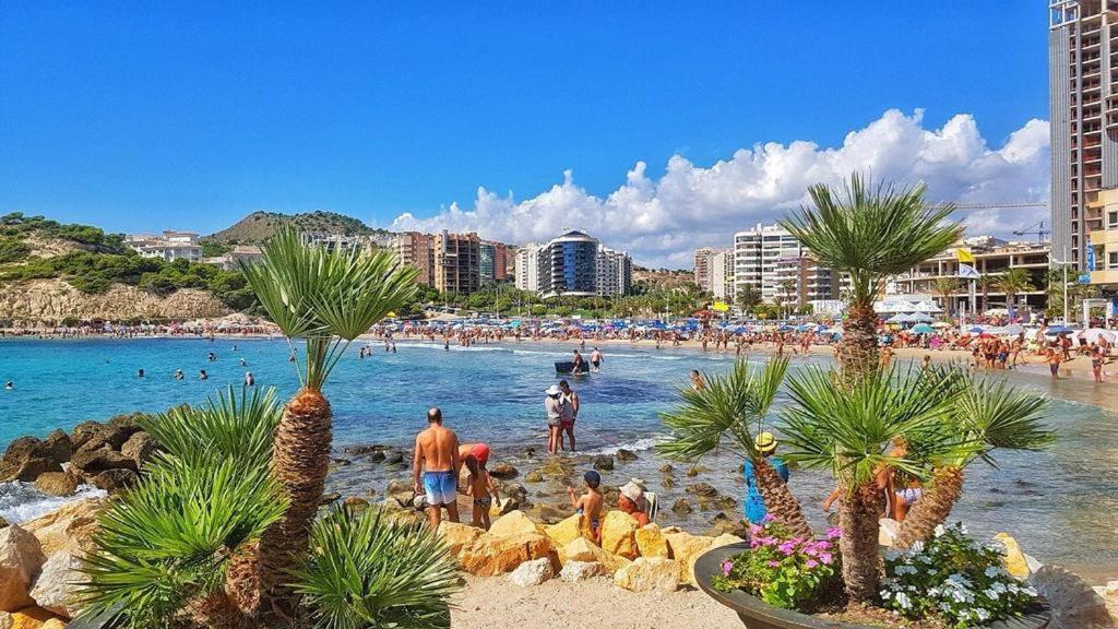 Apartamento Veremar, Zona Tranquila, Con Piscina, Jardines, Soleado Y Cerca De La Playa De La Cala, Para Disfrutar El Mediterraneo 빌라조요사 외부 사진